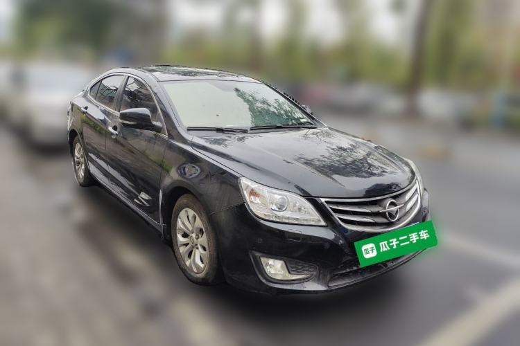 Used Haima M8 2017 1.8T Automatic Model Front Right 45 Deg