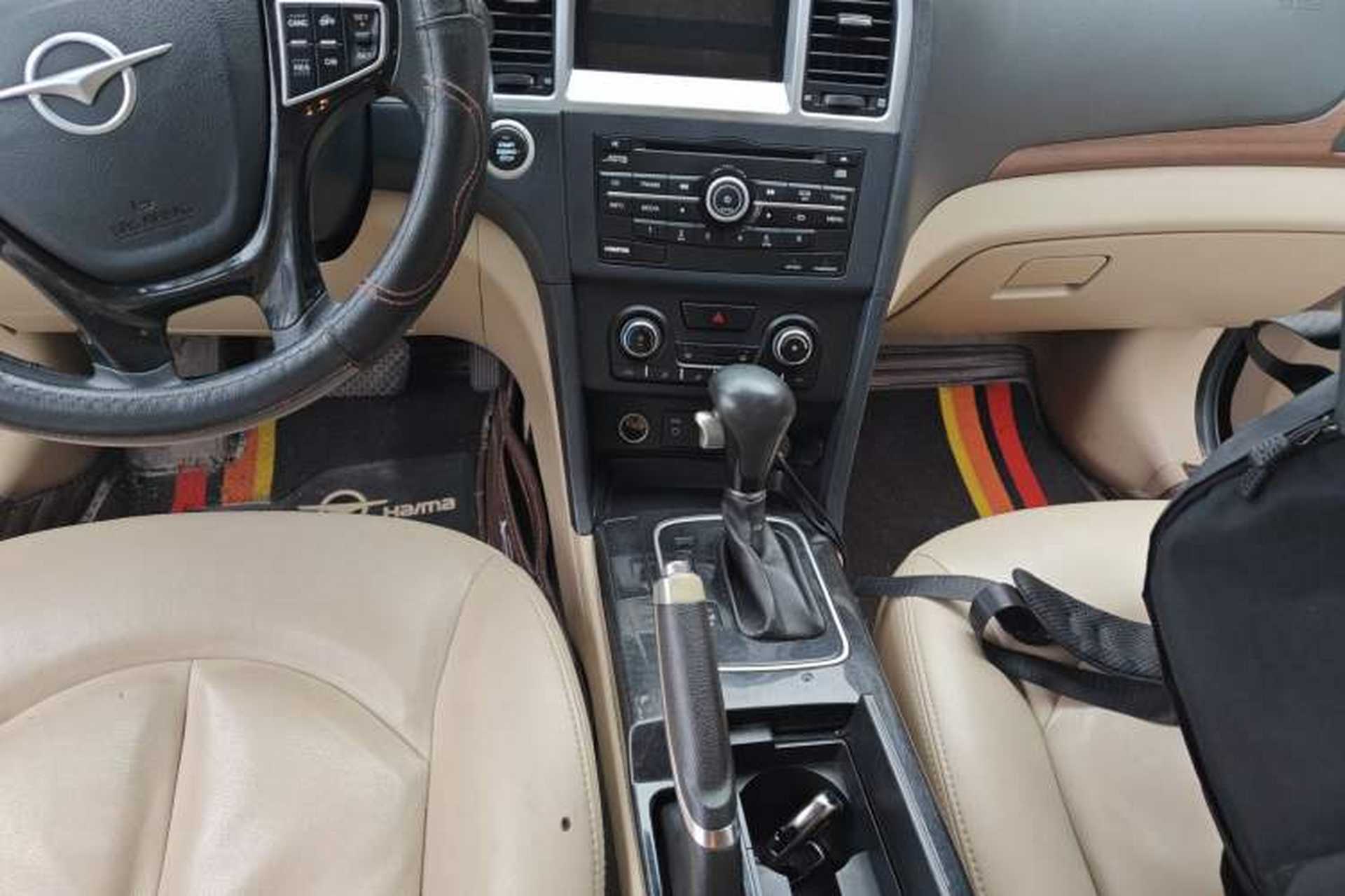 Used Haima M8 2017 1.8T Automatic Model Gear Lever