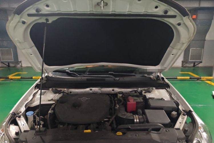 Used Haima M8 2017 1.8T Automatic Model Engine Bay