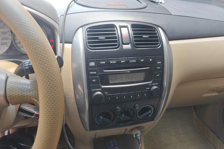 Used Haima Puxima 2005 1.8L Manual Comfort GLX7 Audio And AC Panel