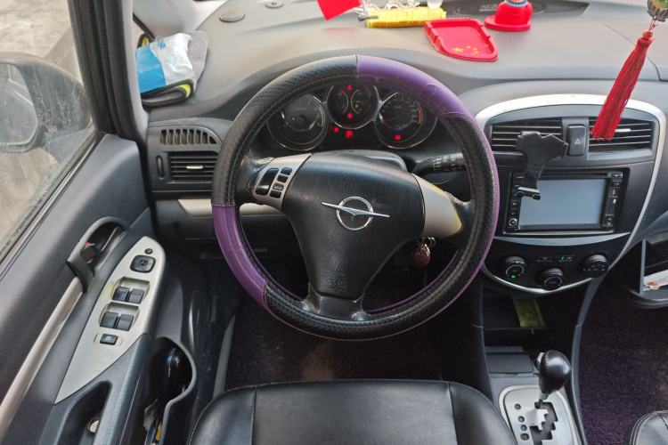 Used Haima Puxima 2010 1.8L Automatic 7-Seater Luxury Steering Wheel