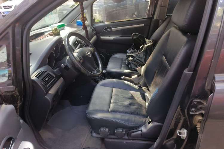 Used Haima Puxima 2010 1.8L Automatic 7-Seater Luxury Left Front Seat