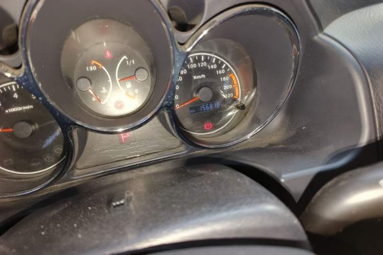 Used Haima Puxima 2010 1.8L Automatic 7-Seater Luxury Odometer Close Up