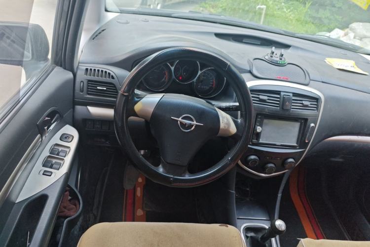 Used Haima Puxima 2010 1.6L Manual 5-Seater Comfort Trim Steering Wheel