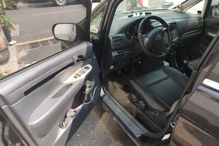 Used Haima Puxima 2010 1.6L Manual 7-Seater Luxury Driver Seat