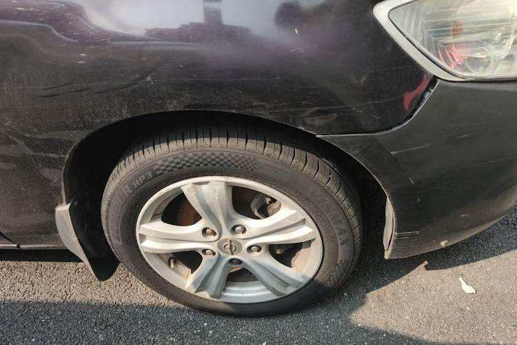 Used Haima Puxima 2010 1.6L Manual 7-Seater Luxury Right Front Wheel Hub