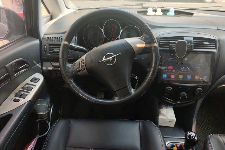Used Haima Puxima 2010 1.6L Manual 7-Seater Luxury Steering Wheel