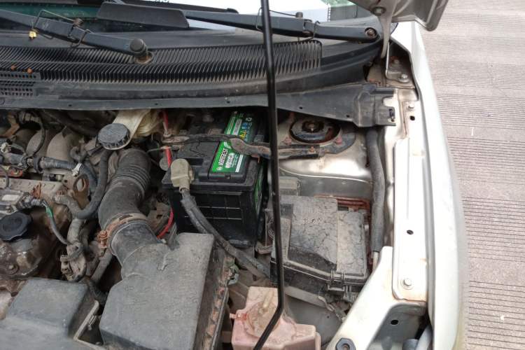 Used Haima Puxima 2010 1.8L Automatic 5-Seater Comfort Trim Engine Bay Left