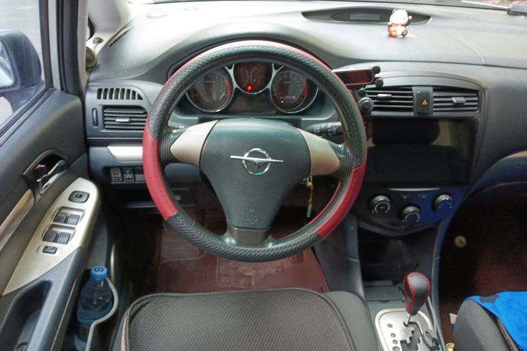 Used Haima Puxima 2010 1.8L Automatic 5-Seater Comfort Trim Steering Wheel