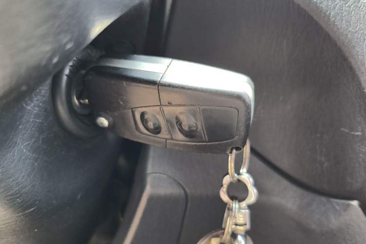 Used Haima Puxima 2010 1.6L Manual 5-Seater Luxury Vehicle Key