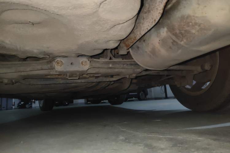 Used Haima Puxima 2010 1.6L Manual 5-Seater Comfort Trim Chassis Rear