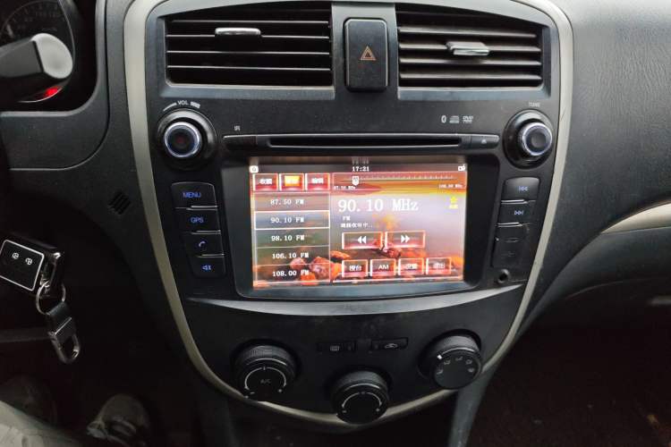 Used Haima Puxima 2012 1.8L Manual 7-Seater Creative Edition Audio And AC Panel