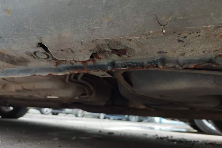 Used Haima Puxima 2012 1.8L Manual 7-Seater Creative Edition Chassis Rear Left