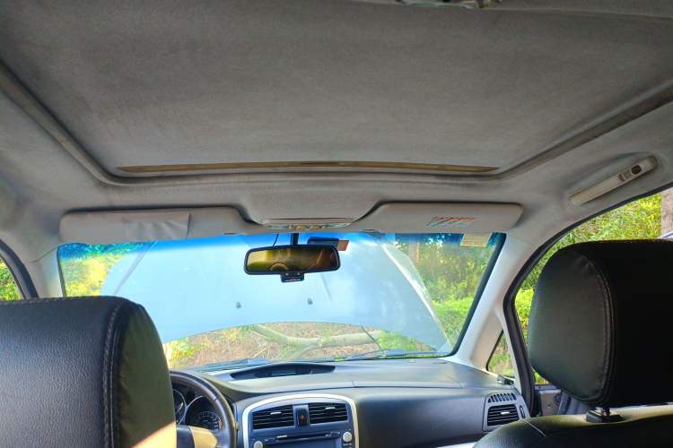 Used Haima Puxima 2012 1.8L Automatic 7-Seater Deluxe Edition Headliner