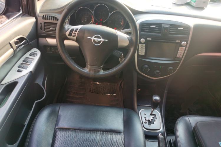 Used Haima Puxima 2012 1.8L Automatic 7-Seater Deluxe Edition Steering Wheel