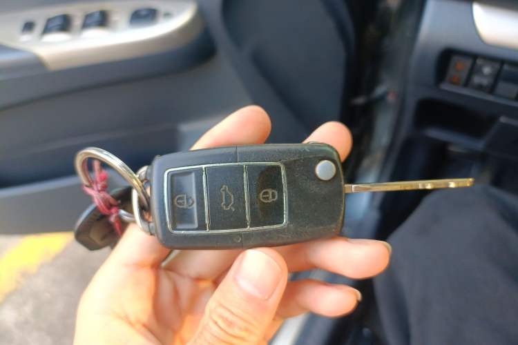 Used Haima Puxima 2012 1.8L Automatic 7-Seater Deluxe Edition Vehicle Key