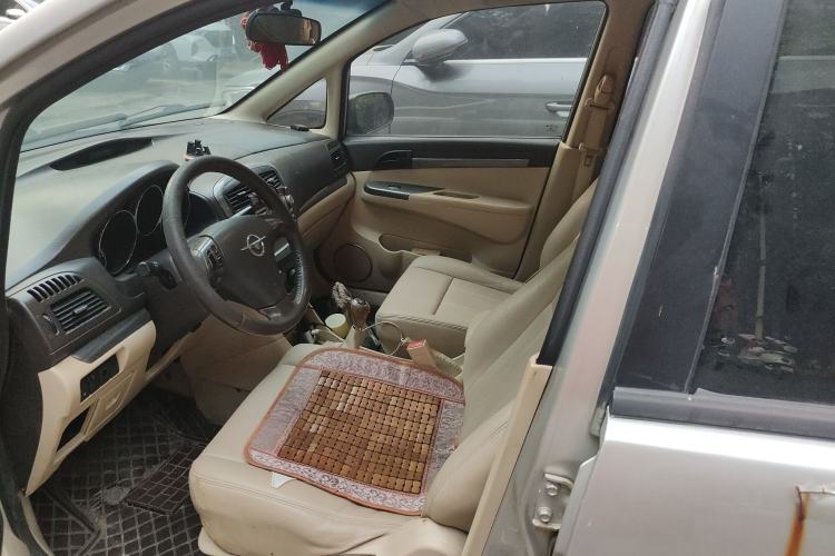 Used Haima Puxima 2012 1.6L Manual 7-Seater Creative Edition Left Front Seat