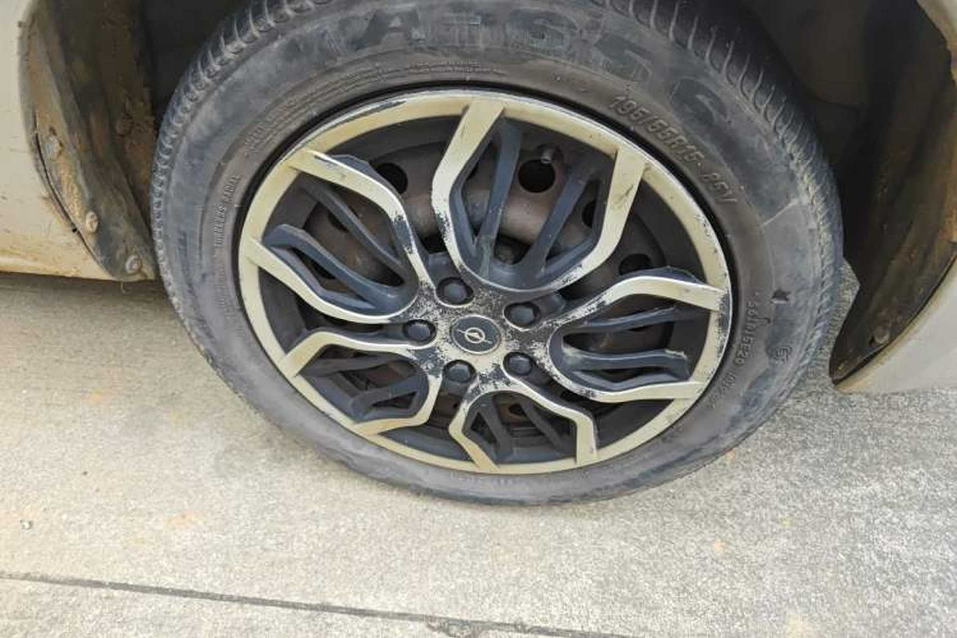 Used Haima Puxima 2012 1.6L Manual 7-Seater Creative Edition Right Front Wheel Hub