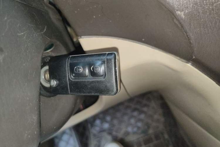 Used Haima Puxima 2012 1.6L Manual 7-Seater Creative Edition Vehicle Key