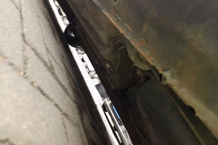 Used Haima Puxima 2012 1.6L Manual 7-Seater Adventure Edition Chassis Rear Left