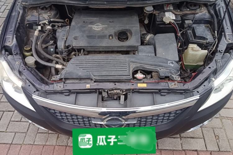 Used Haima Puxima 2012 1.6L Manual 7-Seater Adventure Edition Engine Bay