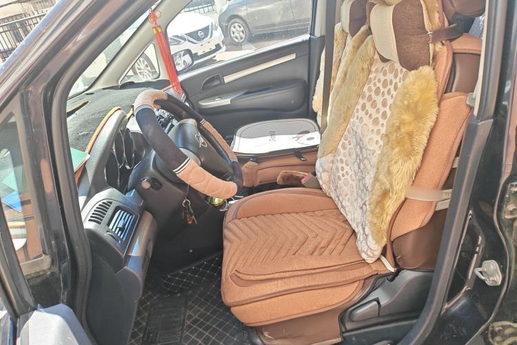 Used Haima Puxima 2012 1.8L Manual 7-Seater Creative Edition Left Front Seat