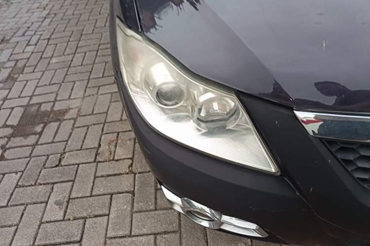 Used Haima Puxima 2012 1.6L Manual 7-Seater Adventure Edition Right Front Headlight