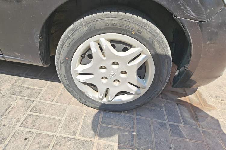 Used Haima Puxima 2012 1.8L Manual 7-Seater Creative Edition Right Front Wheel Hub
