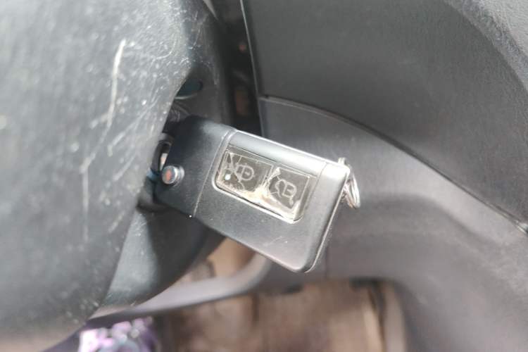 Used Haima Puxima 2012 1.8L Manual 7-Seater Creative Edition Vehicle Key