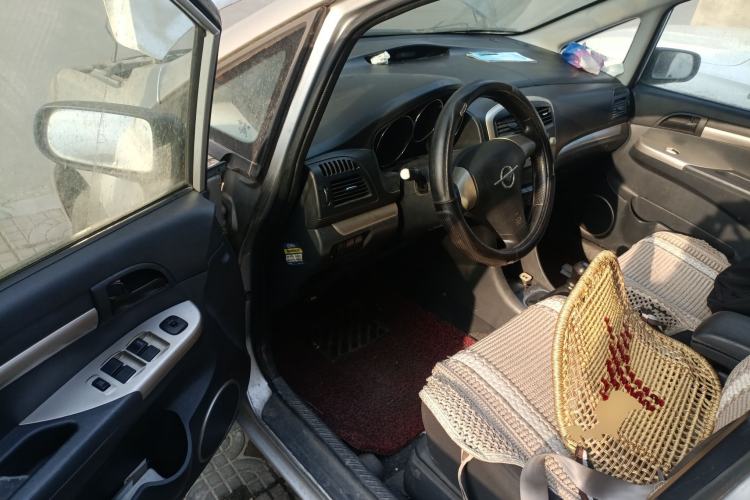 Used Haima Puxima 2012 1.8L Manual 7-Seater Creative Edition Driver Seat