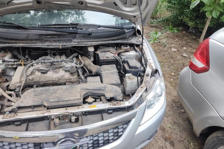 Used Haima Puxima 2012 1.8L Manual 7-Seater Creative Edition Engine Bay Left