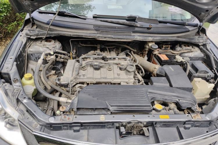 Used Haima Puxima 2012 1.8L Manual 7-Seater Creative Edition Engine Bay