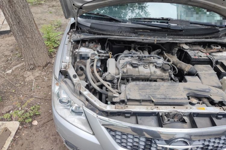 Used Haima Puxima 2012 1.8L Manual 7-Seater Creative Edition Engine Bay Right