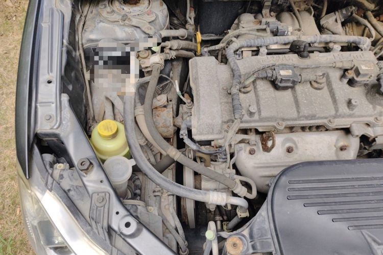 Used Haima Puxima 2012 1.8L Manual 7-Seater Creative Edition Engine Bay Right
