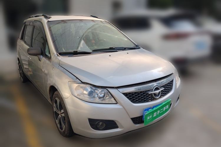 Used Haima Puxima 2012 1.6L Manual 7-Seater Creative Edition Front Right 45 Deg