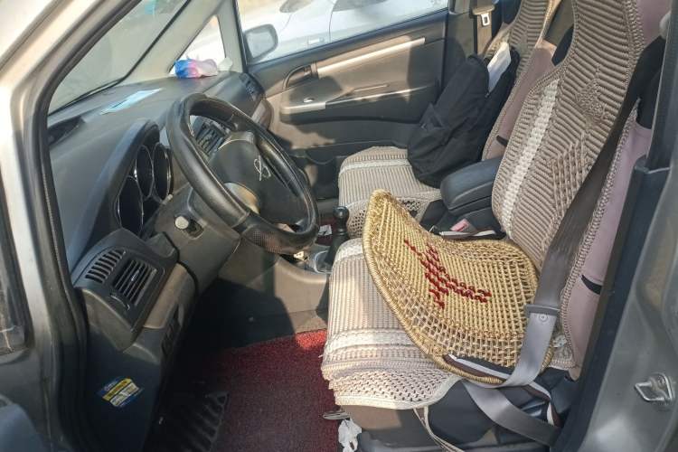 Used Haima Puxima 2012 1.8L Manual 7-Seater Creative Edition Left Front Seat