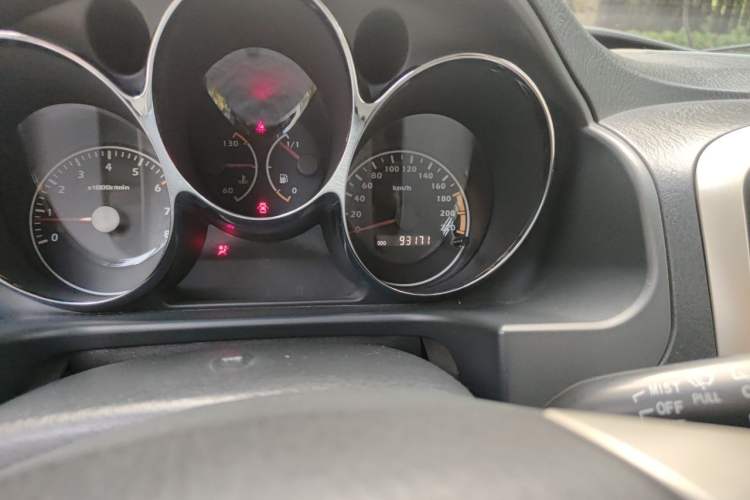 Used Haima Puxima 2012 1.8L Manual 7-Seater Creative Edition Odometer Close Up