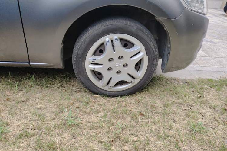 Used Haima Puxima 2012 1.8L Manual 7-Seater Creative Edition Right Front Wheel Hub