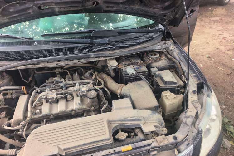 Used Haima Puxima 2012 1.8L Manual 7-Seater Creative Edition Engine Bay Left