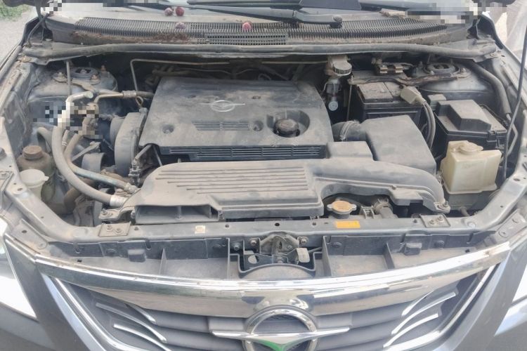 Used Haima Puxima 2013 1.6L Manual 7-Seater Adventure Edition Engine Bay