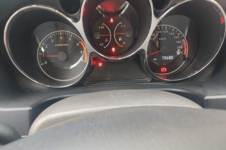 Used Haima Puxima 2013 1.6L Manual 7-Seater Adventure Edition Odometer Close Up