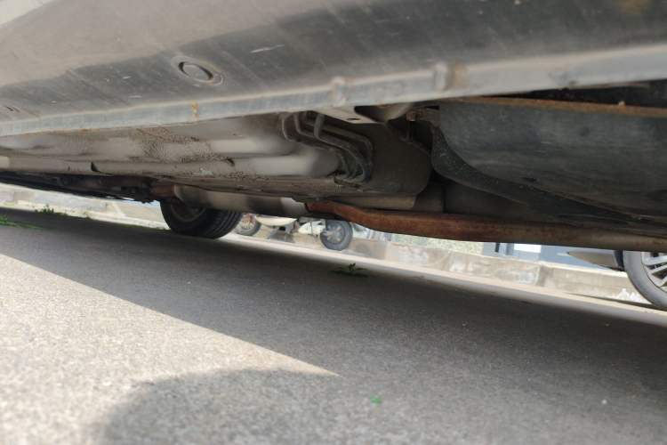 Used Haima Puxima 2013 1.8L Automatic 7-Seater Deluxe Edition Chassis Rear Left