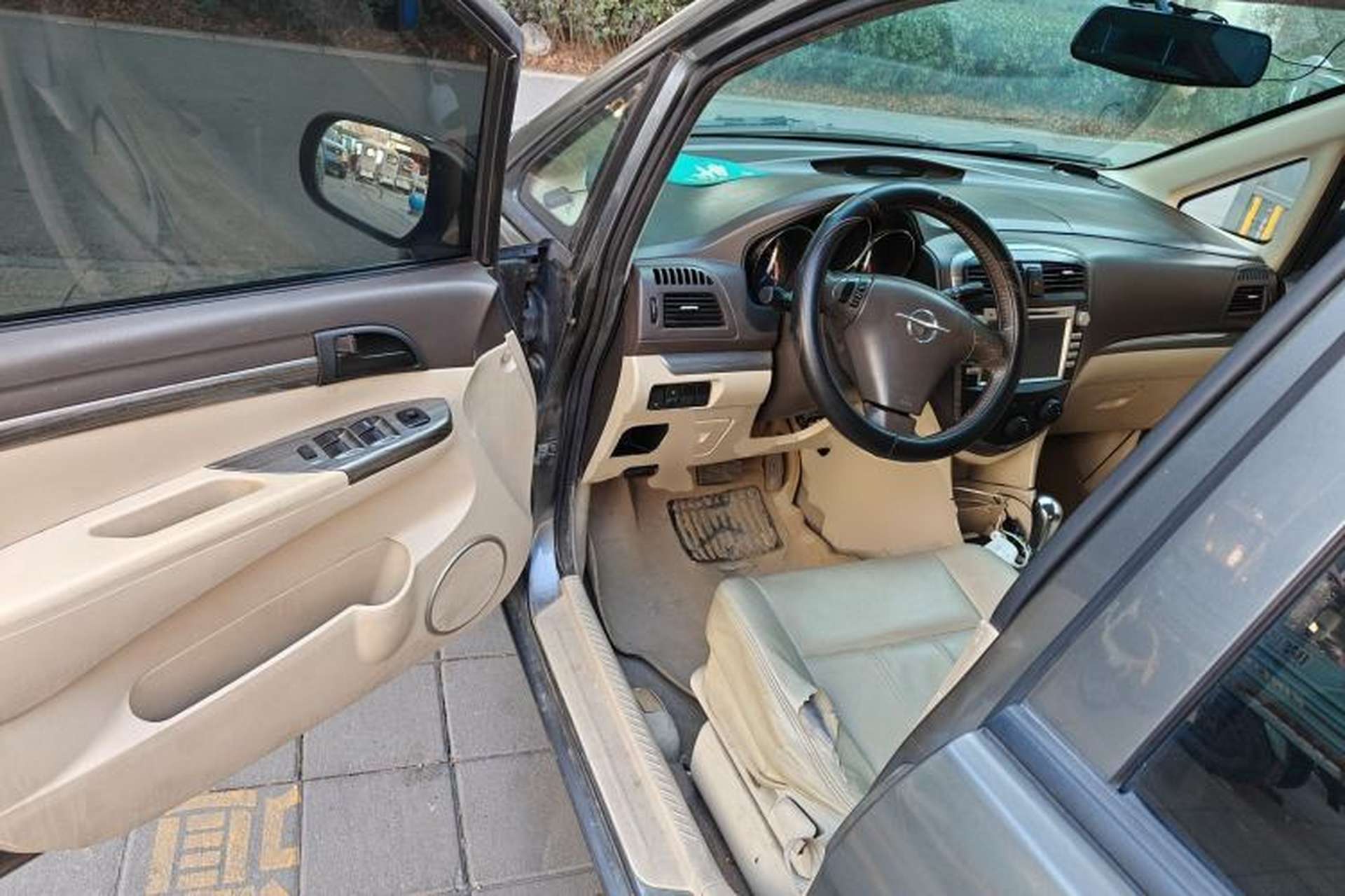 Used Haima Puxima 2013 1.6L Automatic 7-Seater Enjoyment Edition Driver Seat