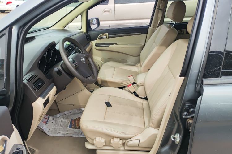 Used Haima Puxima 2013 1.8L Automatic 7-Seater Deluxe Edition Left Front Seat