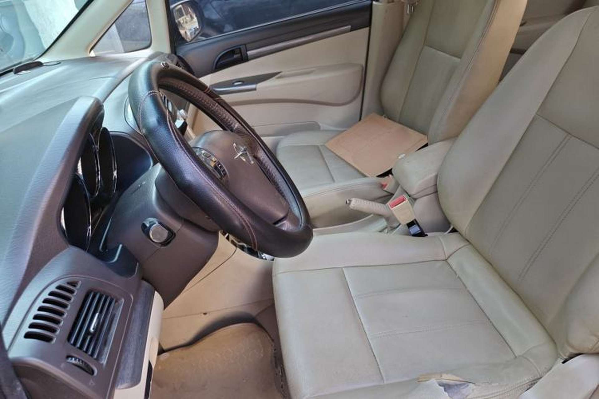 Used Haima Puxima 2013 1.6L Automatic 7-Seater Enjoyment Edition Left Front Seat