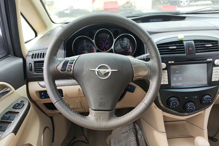 Used Haima Puxima 2013 1.8L Automatic 7-Seater Deluxe Edition Steering Wheel