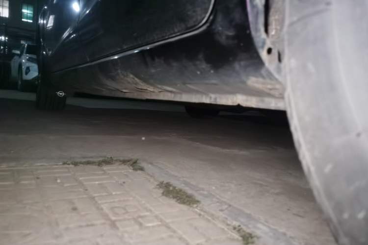 Used Haima Puxima 2013 1.6L Manual 7-Seater Adventure Edition Chassis Rear Left
