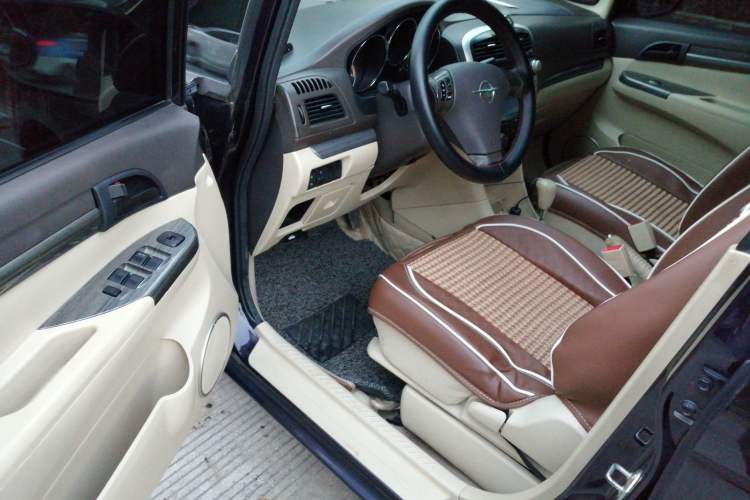 Used Haima Puxima 2013 1.6L Automatic 7-Seater Enjoyment Edition Driver Seat