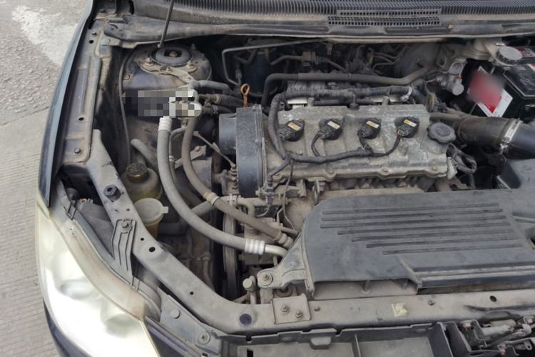 Used Haima Puxima 2013 1.6L Manual 7-Seater Creative Edition Engine Bay Right