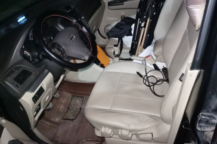 Used Haima Puxima 2013 1.6L Manual 7-Seater Adventure Edition Left Front Seat